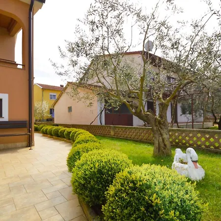 In - Istrien 17457 Apartman *