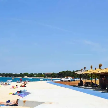 Lägenhet In - Istrien 17457 Pula