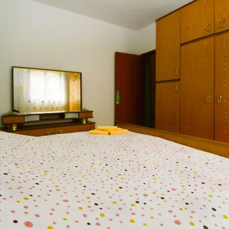 In - Istrien 17457 * Πούλα