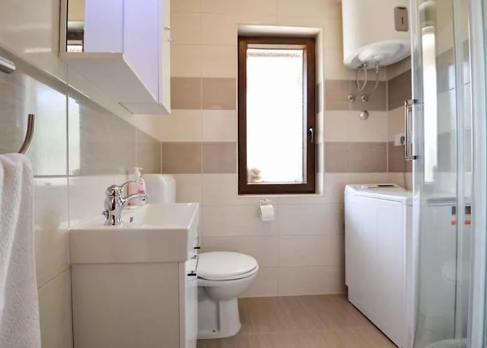 In - Istrien 17457 Pula